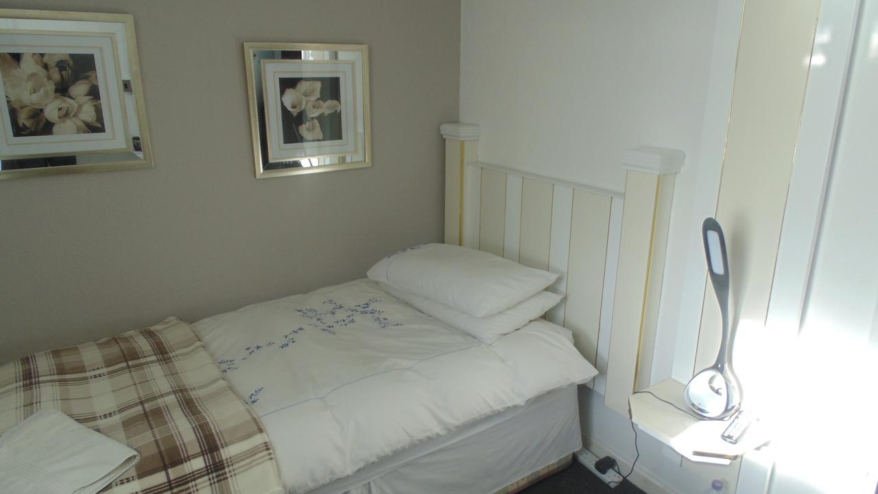 Westmore Bed & Breakfast Alness Dış mekan fotoğraf